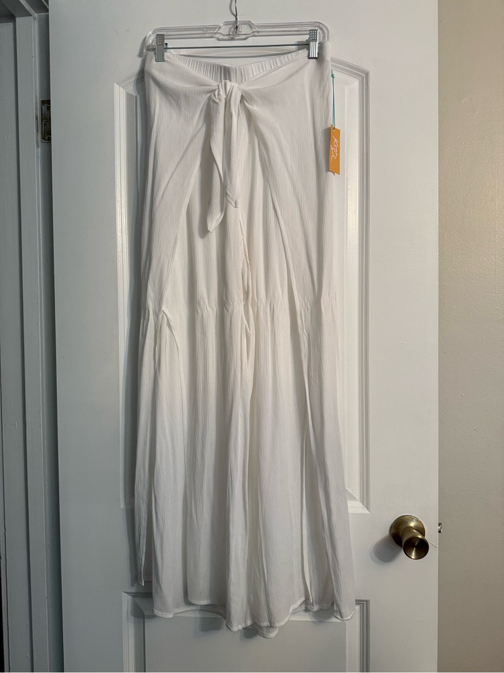 White Tie-Front wide legged pants